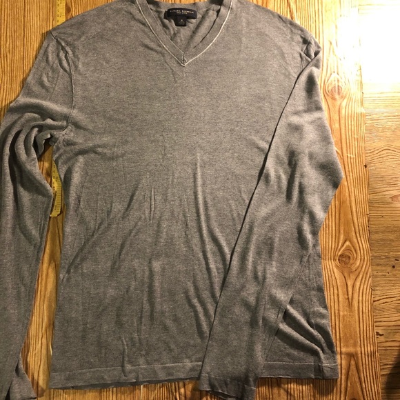 Banana republic men’s silk linen sweater - Picture 3 of 3